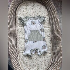 Kyte Baby Aloe Rainbow Shortall